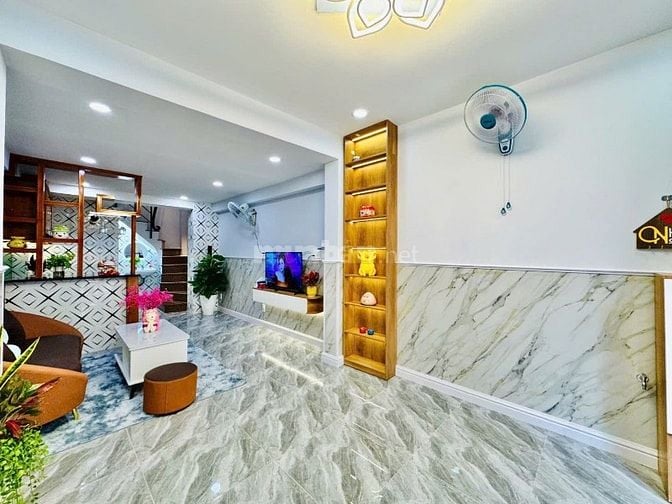 Nhà đẹp giá tốt Phan Đình Phùng p15 BT, 55,3m2 ngang 4 SHR, hẻm 7m 