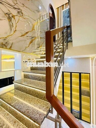 Bán căn nhà mới-3 lầu-4phòng ngủ-đường huỳnh văn nghệ-p15-tân bình