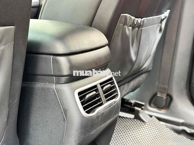 Hyundai Santa Fe 2021 2.4L AT Đặc Biệt - 33000 km