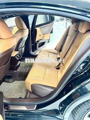 Bán Lexus ES250 sản xuất 2020, xe cực đẹp,giá tốt.