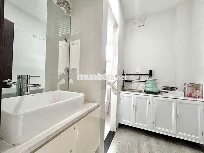 💁1PN TÁCH BẾP 47M2 BAN CÔNG LỚN THANG MÁY FULL NỘI THẤT NVS CÓ BỒN TẮM