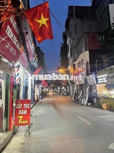 BÁN ĐẤT ĐẸP, NGÕ NÔNG, Ô TÔ QUQ CỬA, Tiện ích bạt ngàn, DÂN TRÍ CAO.