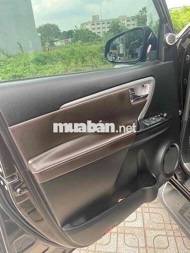 Toyota Fortuner 2019 2.4G 4x2 AT - 100000 km