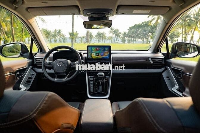 Toyota Innova Cross 2025