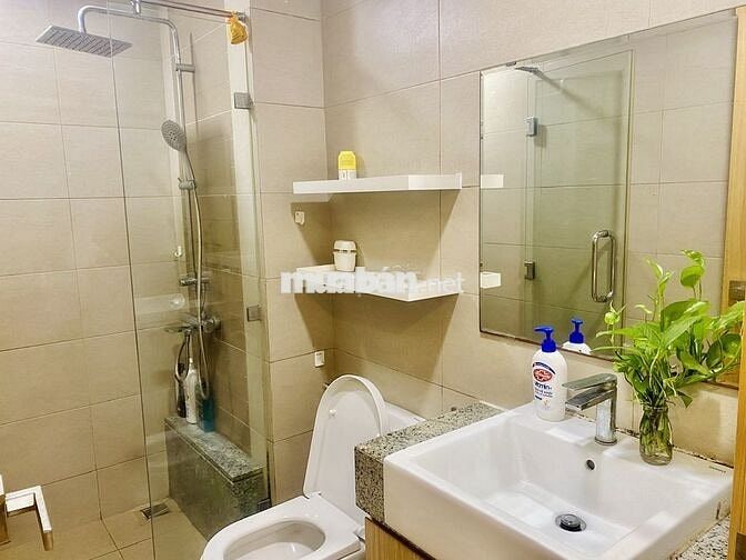 cho thuê Richstar, 2pn, giá 12 triệu, ở liền