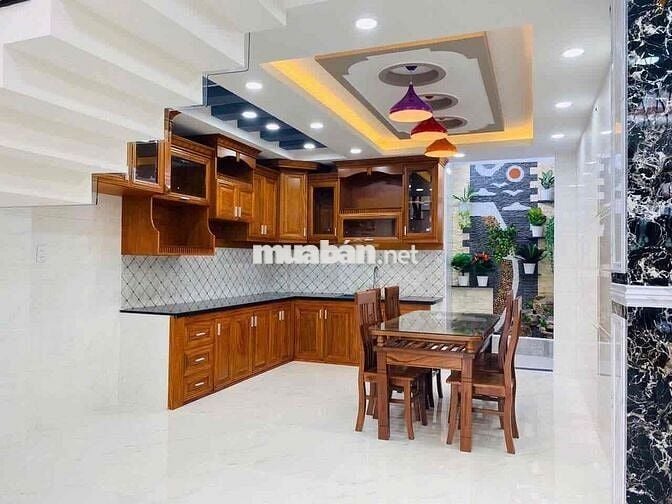 Nhà MT Hẻm Thông Phạm Văn Chiêu 3 Lầu (4x25m) 4PN 5WC 17tr