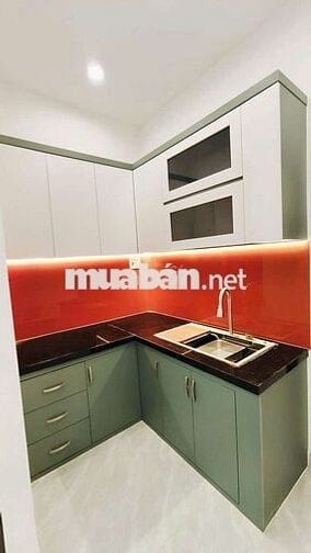Mặt Tiền Kinh Doanh Đỉnh  4.25 tỷ
Nhà Đúc 2 Tầng 3PN  Cạnh Nguyễn Sơn