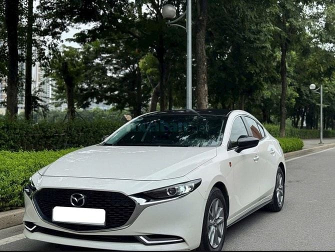 Cần bán Mazda3 1.5AT Luxury sx 2023 màu trắng biển Hà Nội cực đẹp