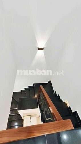 Mặt Tiền Kinh Doanh Đỉnh  4.25 tỷ
Nhà Đúc 2 Tầng 3PN  Cạnh Nguyễn Sơn