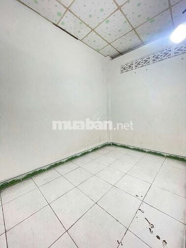 nhà cấp 4 sổ hồng. 1 phòng ngủ.