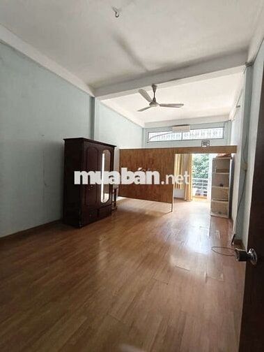 M dư 2PN bancol và căn hộ full nội thất