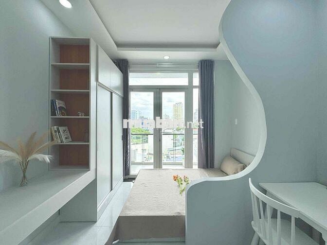 CHO THUÊ STUDIO BANCOL THOÁNG_THANG MÁY MẶT TIỀN NGUYỄN VĂN CỪ QUẬN 1