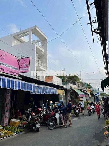 🏦 Nhà NC mặt tiền kd Đường số 3 P9