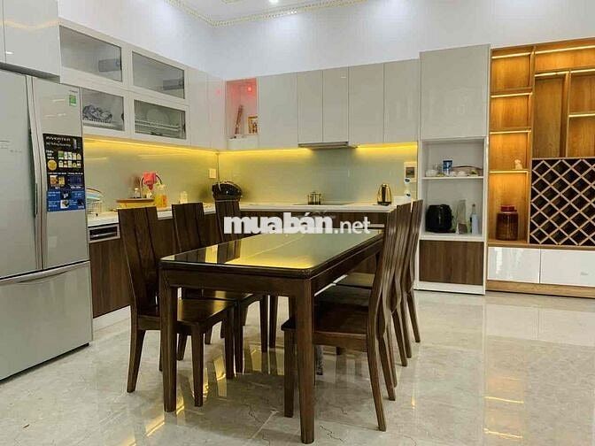 Nhà mái thái biệt thự nhỏ,mặt tiền nhựa 7m gần đường HVL