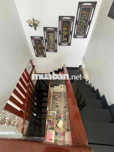 Nhà mái thái biệt thự nhỏ,mặt tiền nhựa 7m gần đường HVL