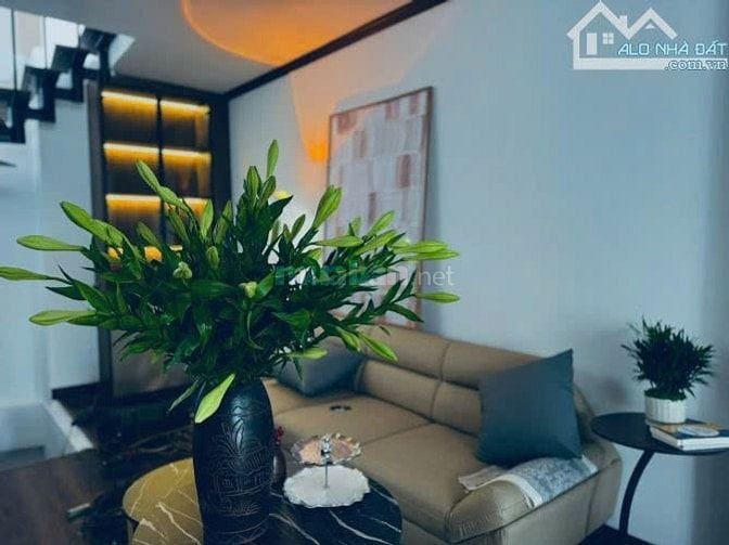 CHÍNH CHỦ CHO THUÊ NHÀ 6 TẦNG, 32M2, TẠI SỐ 39/161 THÁI HÀ – ĐỐNG ĐA 