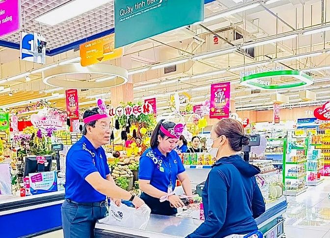 Dịp Trung Thu Tuyển Gấp NV Phụ Quầy Hàng Làm Việc Trong Siêu Thị