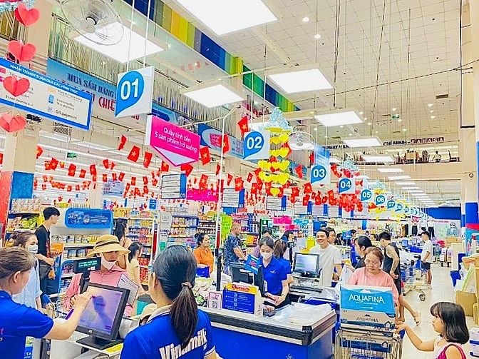 Dịp Trung Thu Tuyển Gấp NV Phụ Quầy Hàng Làm Việc Trong Siêu Thị