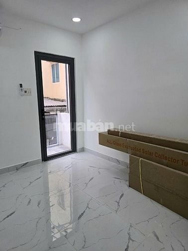 Kẹt tiền Bán gấp nhà Hẻm 3m.Cách HXH 10m đường Nguyễn Trãi, P. 2, Q.5