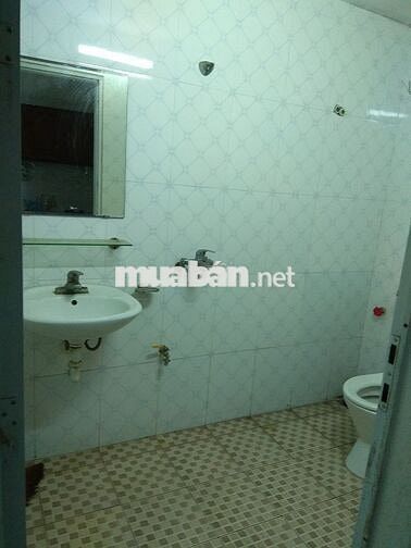 Cho thuê phòng trọ đủ nội thất ngay chân cầu Thăng Long