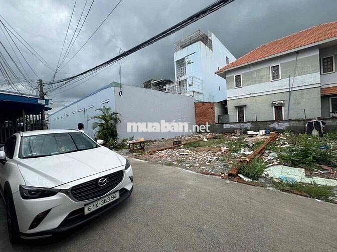 bán lô đất hẻm Nguyễn Tri Phương,đường bê tông 6 m giáp Thủ Đưc