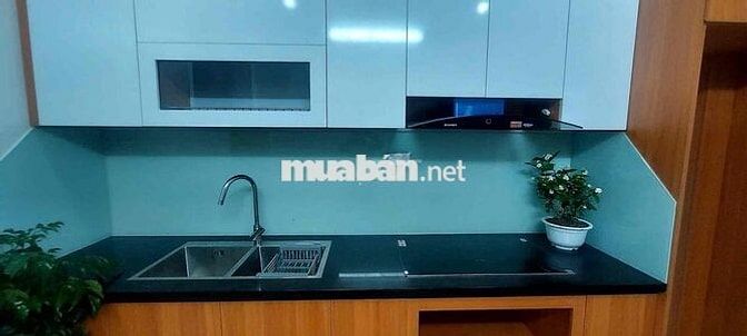 Cần bán nhà 40m2 5T,6N,4WC gần đường Lê Lợi, Hà Đông giá hơn 10 tỷ