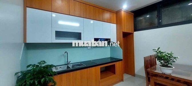 Cần bán nhà 40m2 5T,6N,4WC gần đường Lê Lợi, Hà Đông giá hơn 10 tỷ