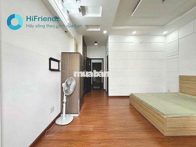 PHÒNG TRỌ TÁCH BẾP NGAY TRUNG TÂM CÓ BAN CÔNG GẦN ĐẠI HỌC CÔNG NGHIỆP