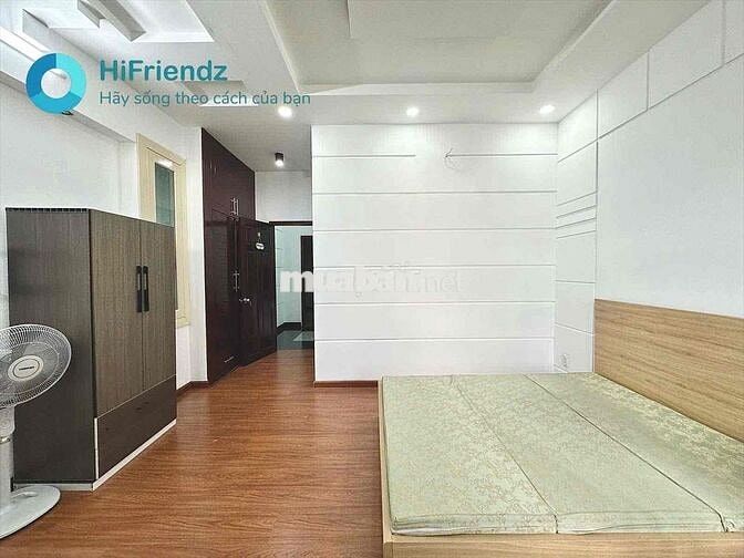 PHÒNG TRỌ TÁCH BẾP NGAY TRUNG TÂM CÓ BAN CÔNG GẦN ĐẠI HỌC CÔNG NGHIỆP