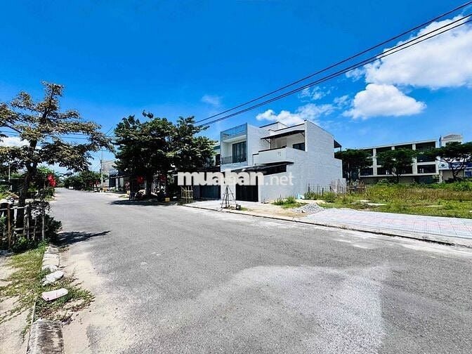 Bán đất đường Phạm Đình Bân- Hoà Quý view công viên 4,4tỷ sạch đẹp