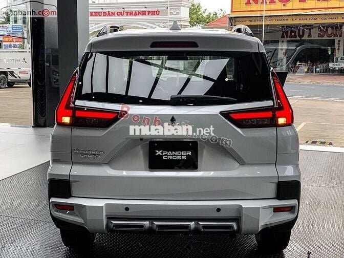Mitsubishi Xpander Cross 1.5 AT 2025