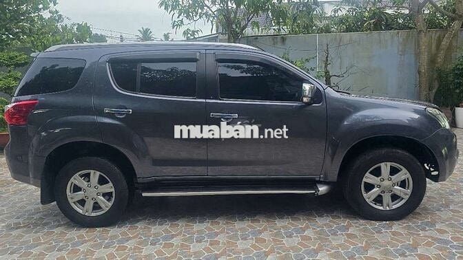 Isuzu Mu-x 2017 3.0 AT, xe đẹp, máy móc bao zin