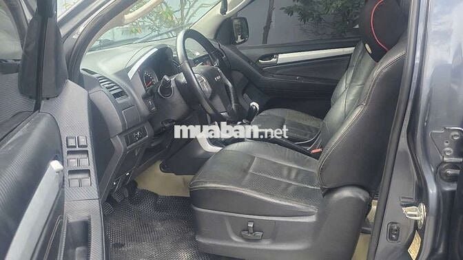 Isuzu Mu-x 2017 3.0 AT, xe đẹp, máy móc bao zin