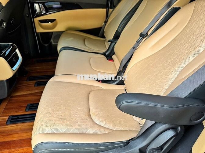 Kia Carnival 2022 2.2D Premium- 7vạn xịn, giá mềm