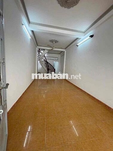 Nhà phố đẹp Bùi Minh Trực 1T/1L, 35m2 giá 1 tỷ890 với 2PN, 2WC có SHR