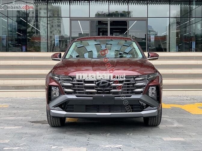 Hyundai Tucson 2.0 AT Đặc biệt 2025