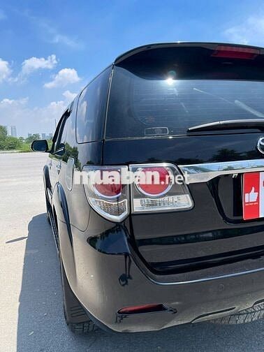 Toyota Fortuner 2016 2.7V 4X2 AT lên nhiều đồ xịn