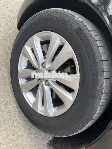 Kia Sedona 3.3ATH máy xăng giá cực kỳ hợp lý 2016