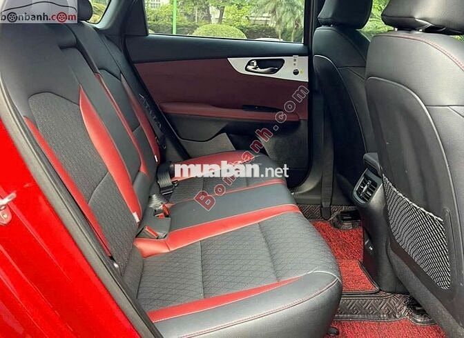 k3 bản 1.6 premium năm sx 2022