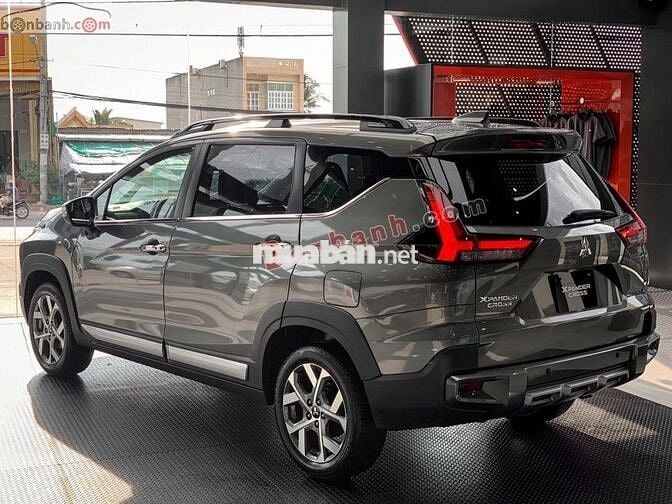 Mitsubishi Xpander Cross 1.5 AT 2025