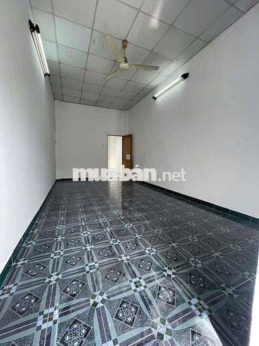Nhà phố đẹp Bùi Minh Trực 1T/1L, 35m2 giá 1 tỷ890 với 2PN, 2WC có SHR