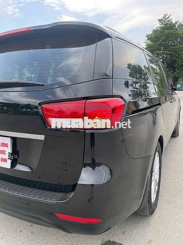 Kia Sedona 3.3ATH máy xăng giá cực kỳ hợp lý 2016