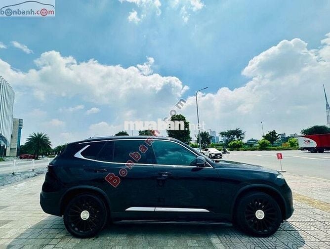 VinFast Lux SA2.0 2021 Premium 2.0 AT - 90000 km