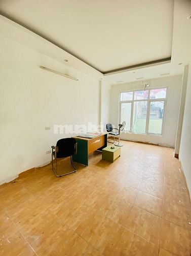Chính chủ cho thuê nhà mặt ngõ 118, sát mặt phố Đào Tấn