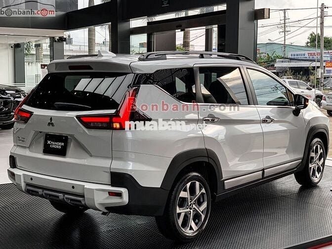 Mitsubishi Xpander Cross 1.5 AT 2025