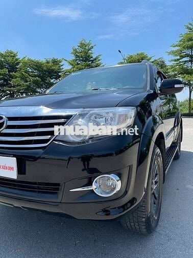 Toyota Fortuner 2016 2.7V 4X2 AT lên nhiều đồ xịn