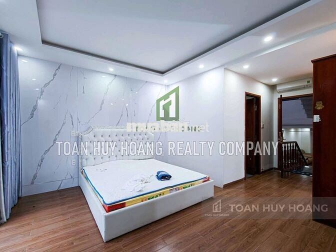 Nhà 4 Tầng 6 Phòng Ngủ Nam Việt Á