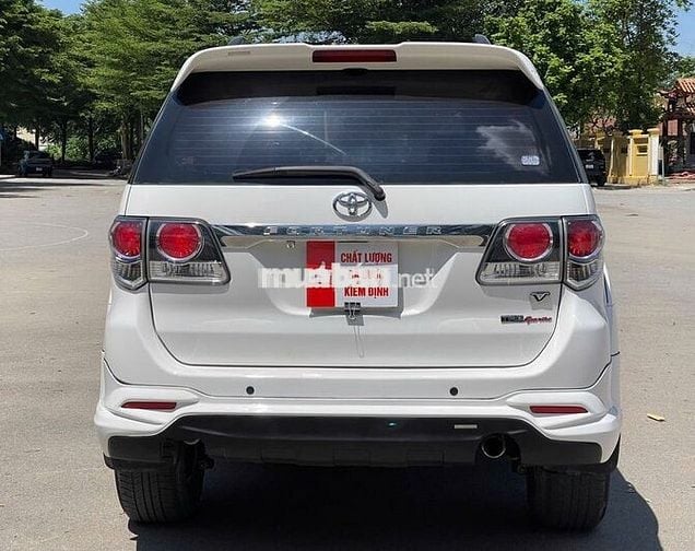 Toyota Fortuner 2016 TRD Sportivo 4x4 AT cao cấp