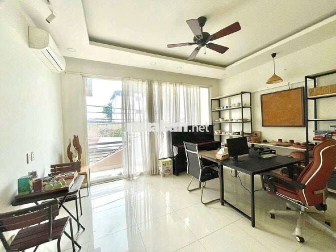 NHÀ PHỐ HIỆN ĐẠI FULL NỘI THẤT XỊN - 4 TẦNG  - KẾ PHÚ MỸ HƯNG - QUẬN 7