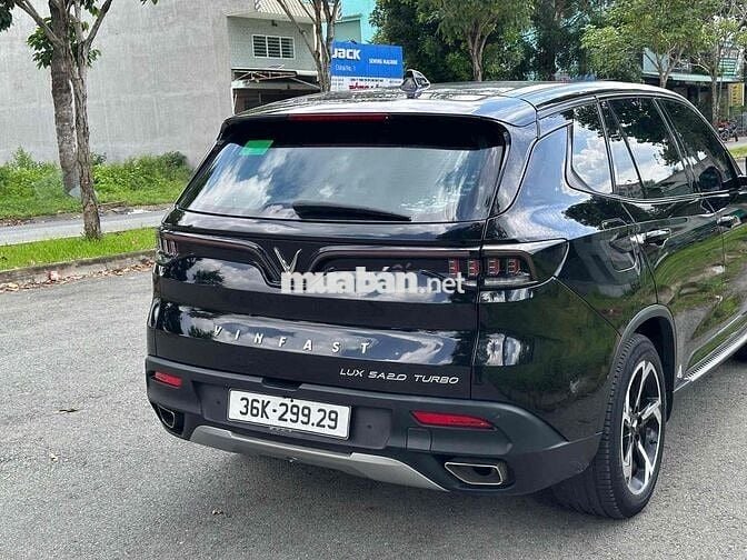 VinFast Lux SA2.0 2019 đăng ký 2020